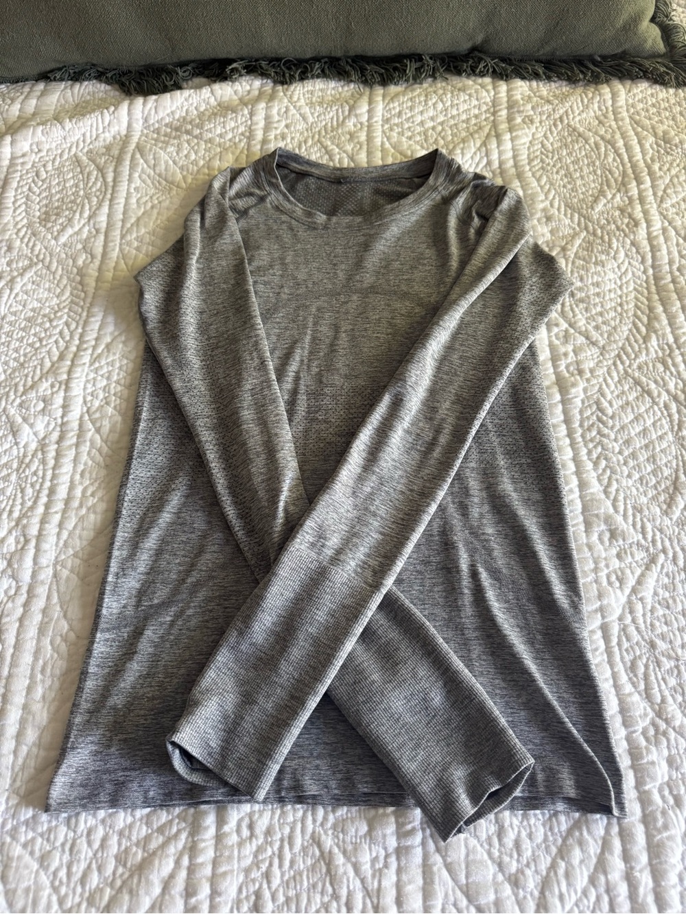 Lululemon Swiftly Tech Long-Sleeve Shirt: Heathered Gray
